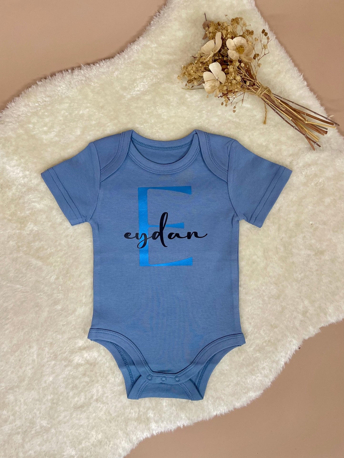 Baby Introduction Onesie - Personalized Gift - The Chic Habitat