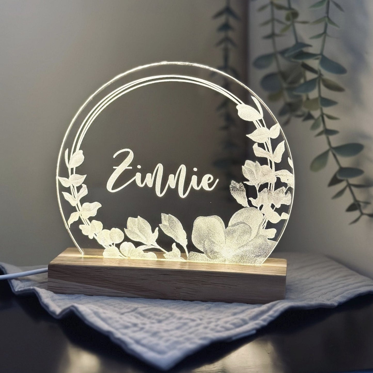 Elegant Glow | Acrylic LED Night Light - Personalized Gift - The Chic Habitat